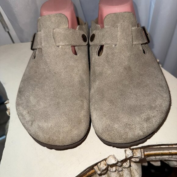 Birkenstock Boston Suede Soft Footbed Clogs Taupe  W US 8 EU 39 EUC Worn Once - Picture 1 of 14